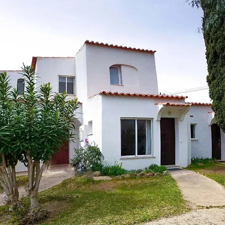 Typical Tm Flat With A Refreshing Terrace In Vsr #A Daire